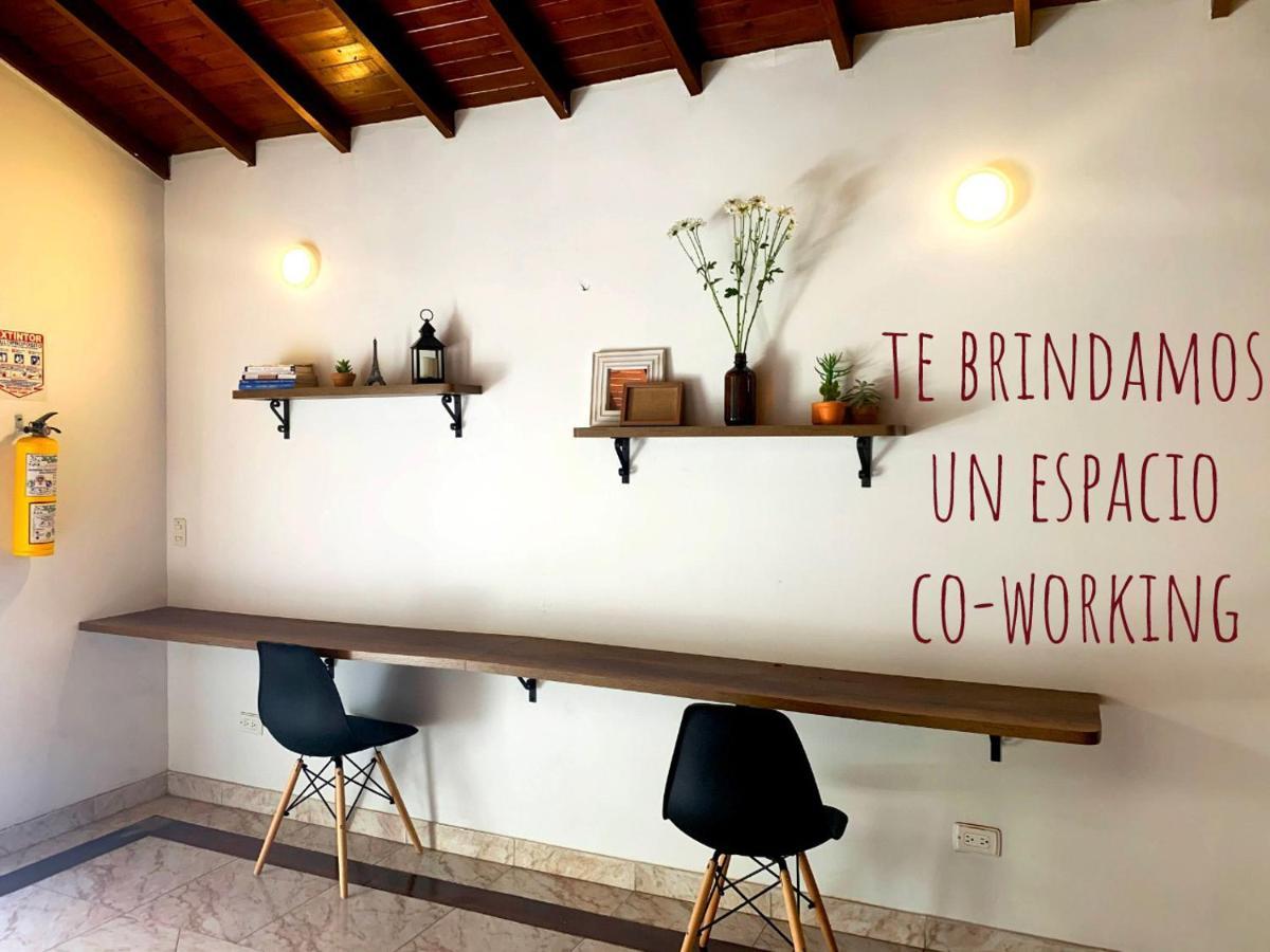 Hotel Porton Colonial Medellín Eksteriør bilde