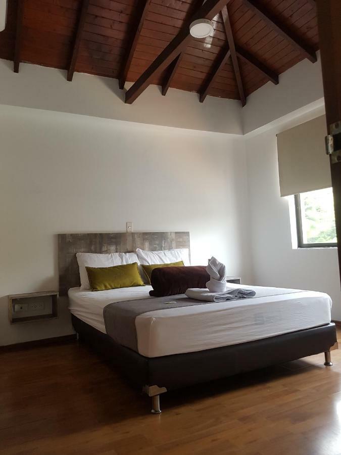 Hotel Porton Colonial Medellín Eksteriør bilde