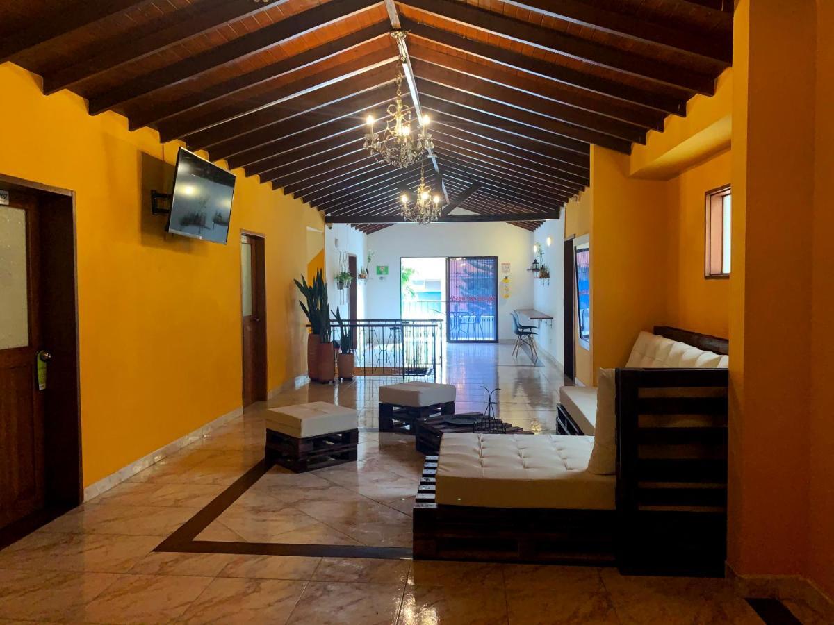 Hotel Porton Colonial Medellín Eksteriør bilde